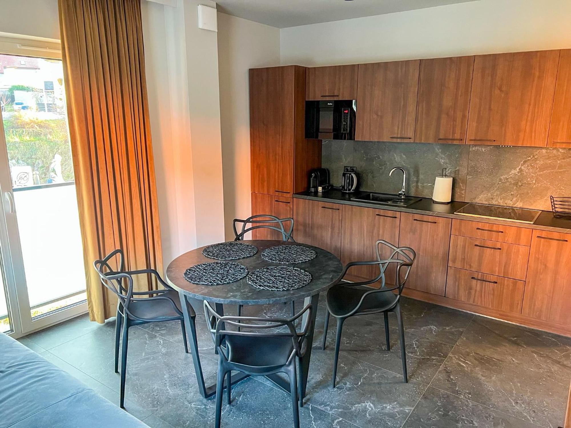 Apartamenty Centrum Park Twardowskiego 4 Zielona Gora  Bagian luar foto