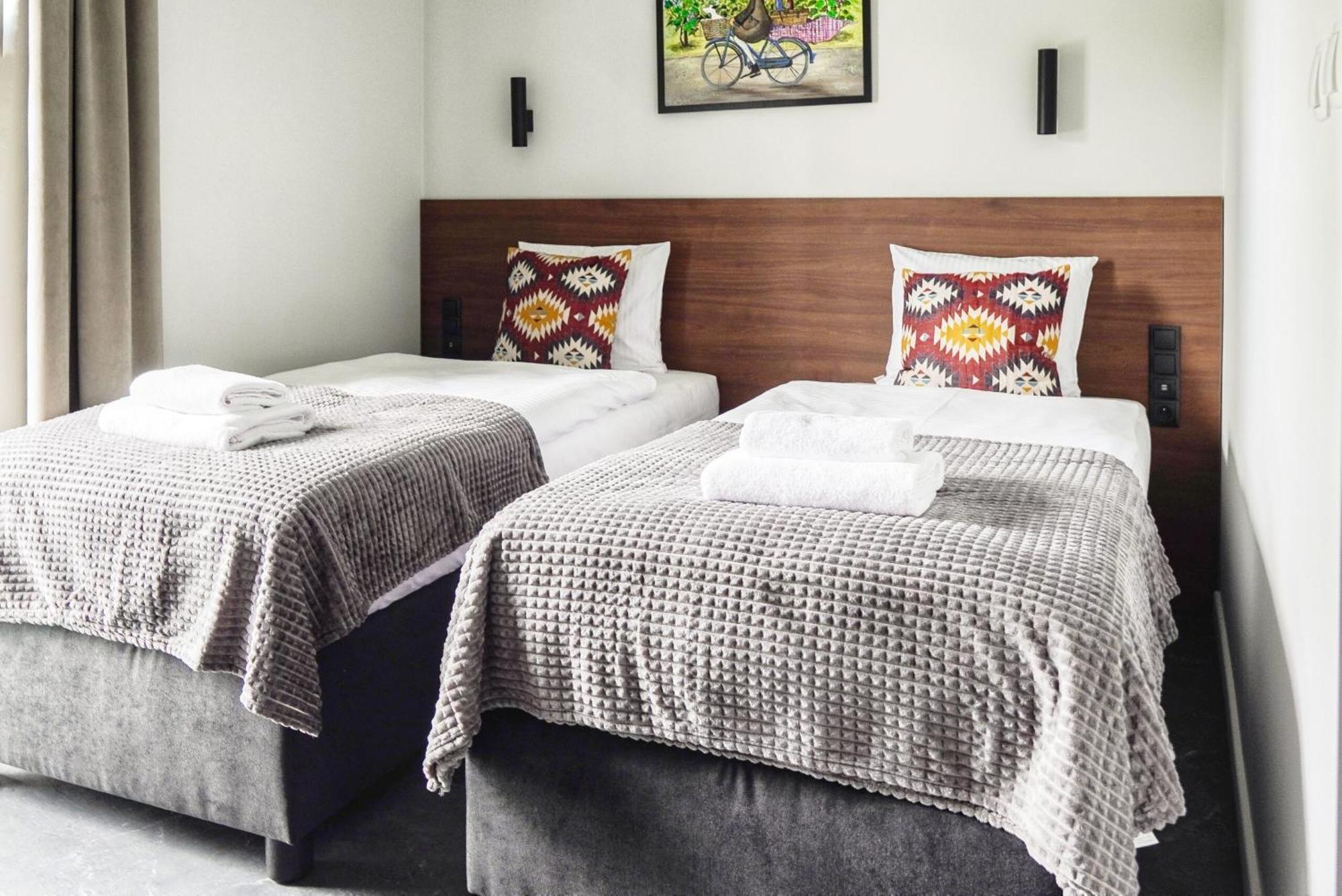 Apartamenty Centrum Park Twardowskiego 4 Zielona Gora  Bagian luar foto