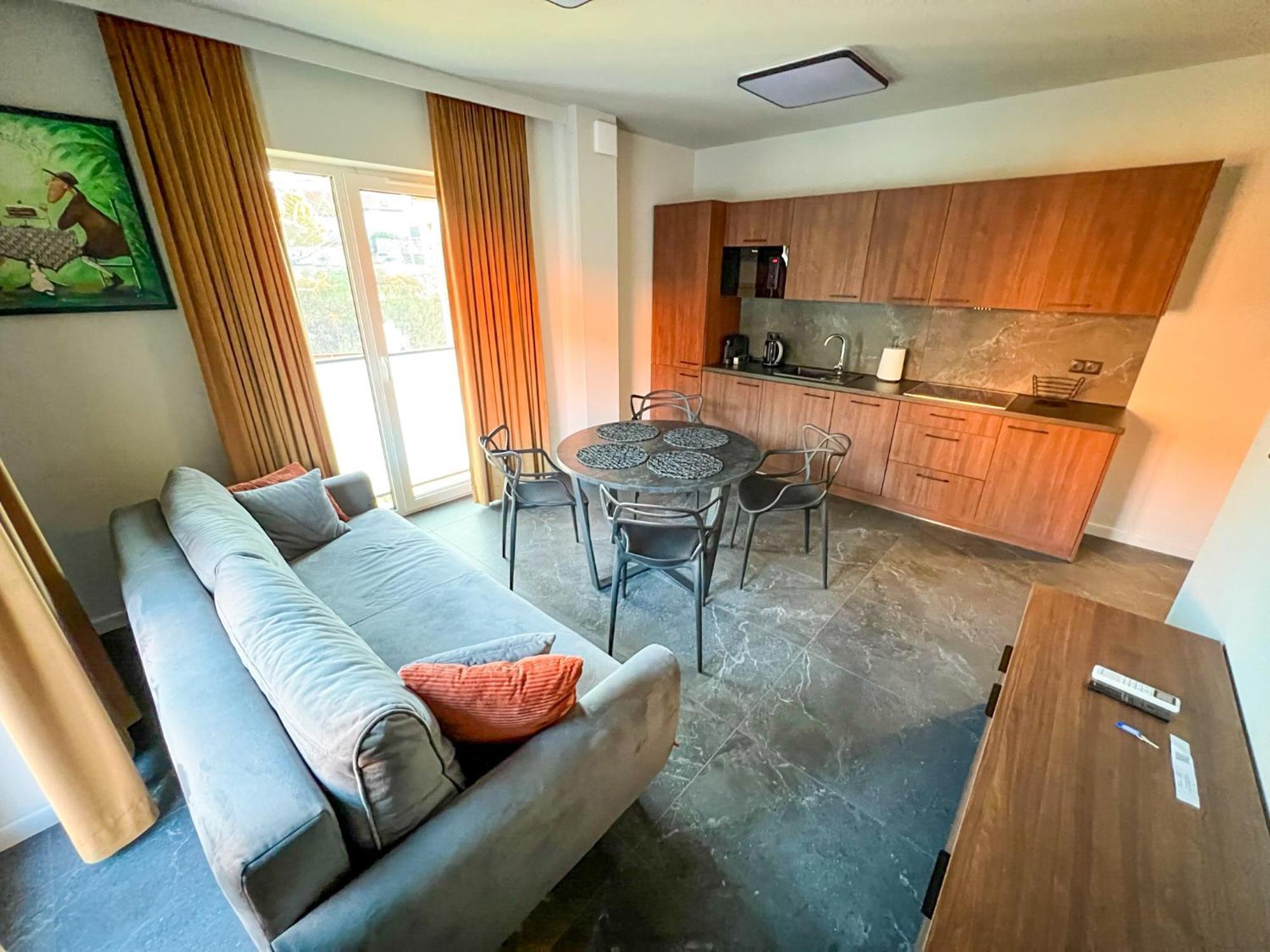 Apartamenty Centrum Park Twardowskiego 4 Zielona Gora  Bagian luar foto