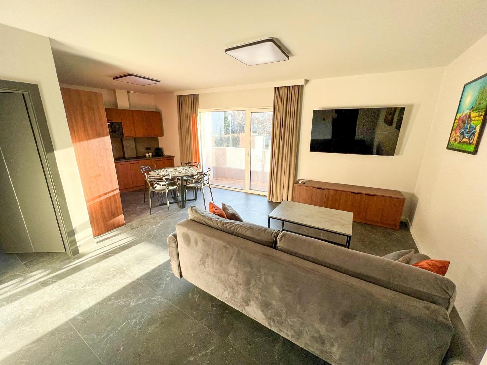 Apartamenty Centrum Park Twardowskiego 4 Zielona Gora  Bagian luar foto